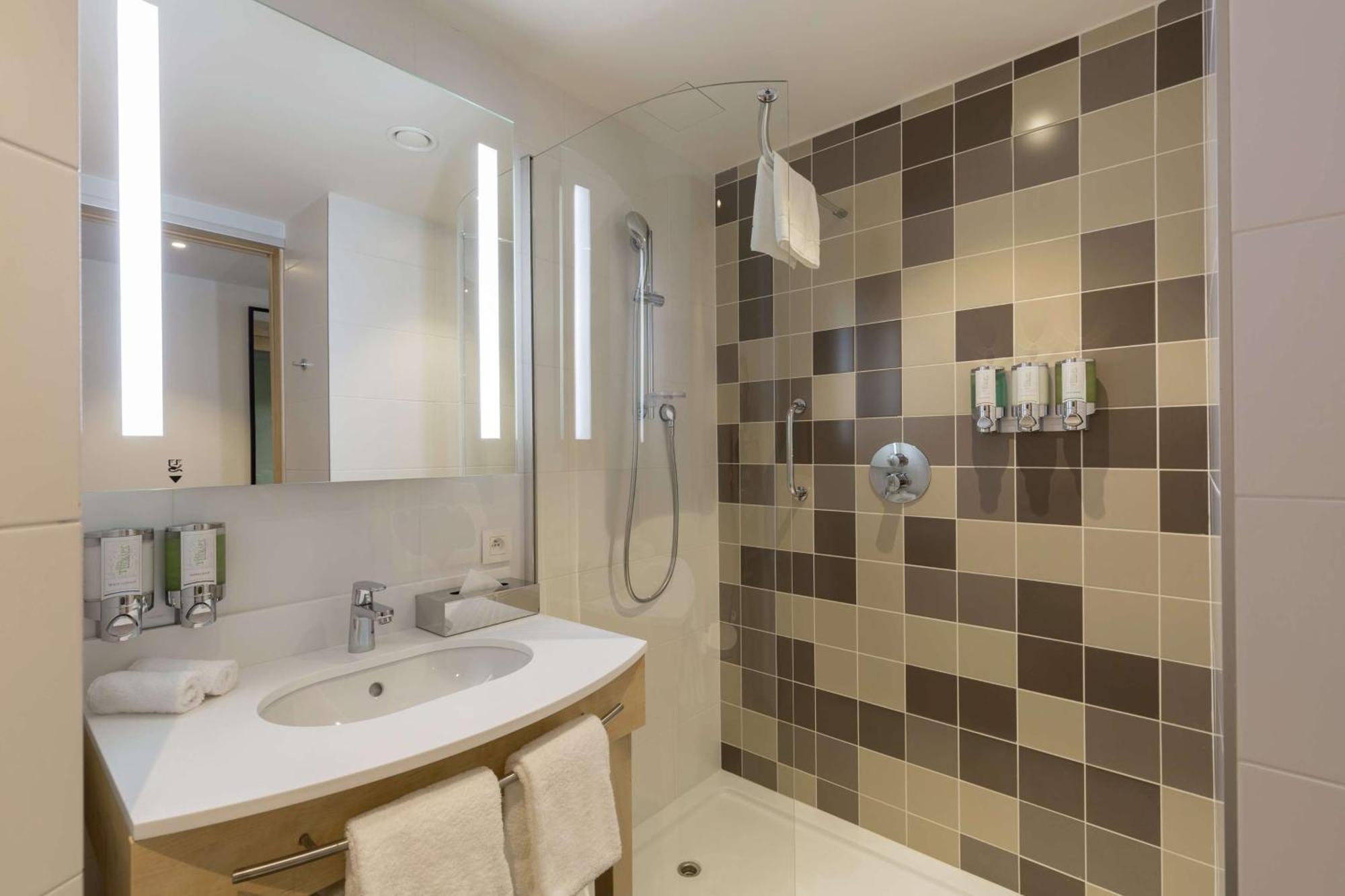 Hampton By Hilton Antwerp Central Station Luaran gambar