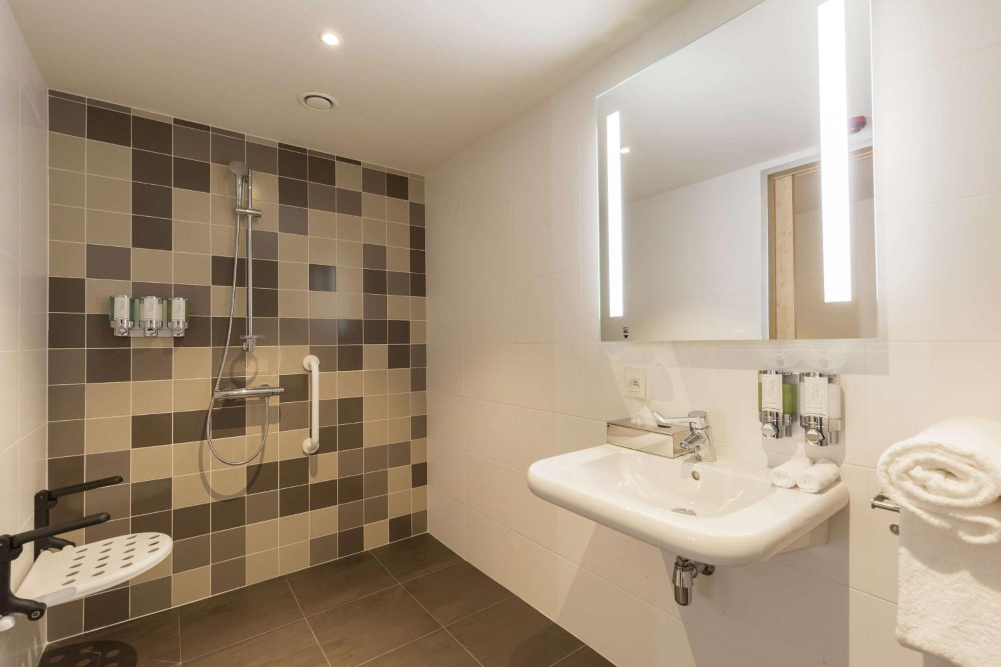 Hampton By Hilton Antwerp Central Station Luaran gambar